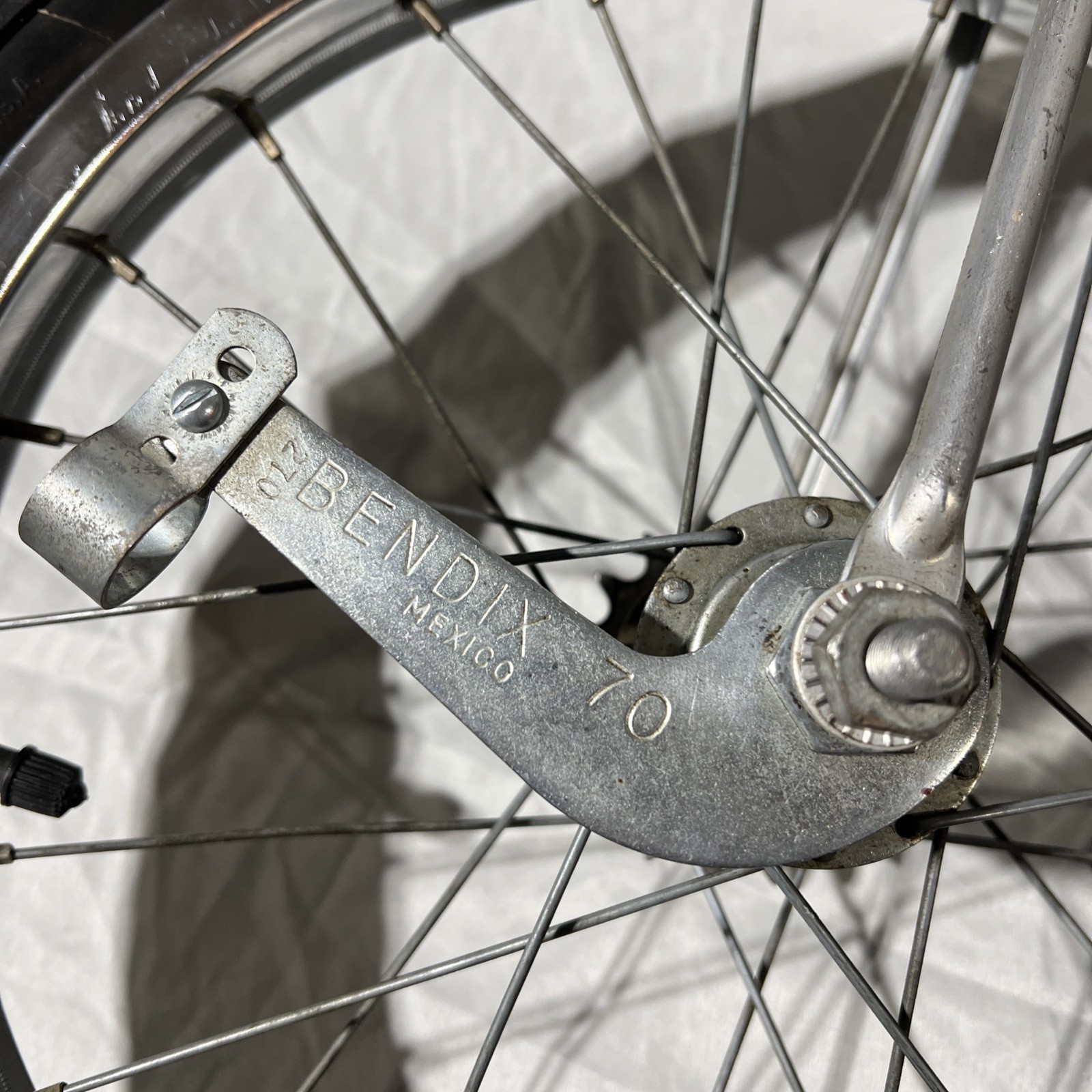 **** Vintage Red Schwinn Tires Rims Fenders NICE Stingray PIXIE 16” Wheels ****