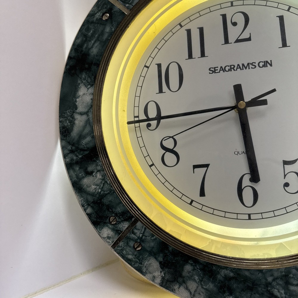 Seagram's Gin Lighted Bar Clock