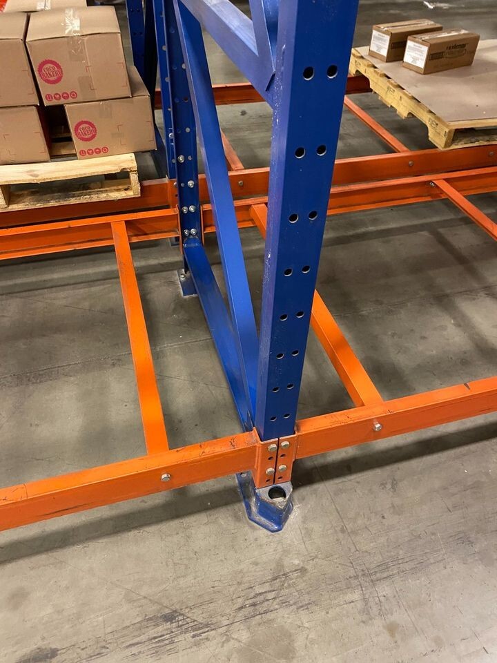 Structural Selective Pallet Racking System (WHOLESALE)