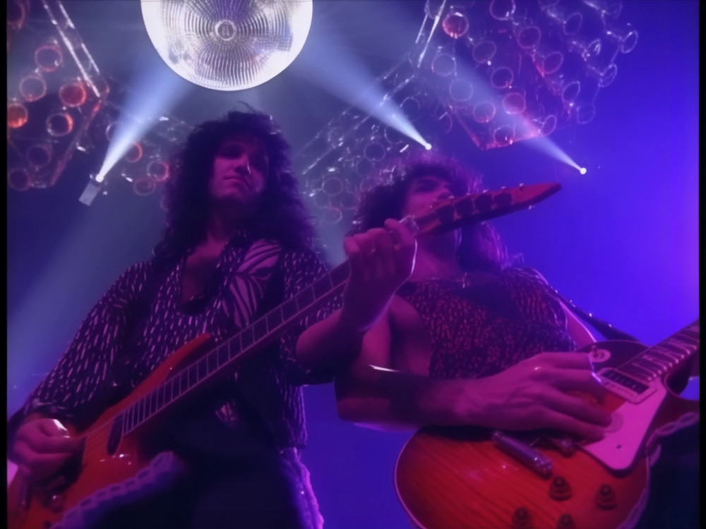 KISS - Live in Detroit 1990 Both Nites Remastered Blu-ray Gene Simmons