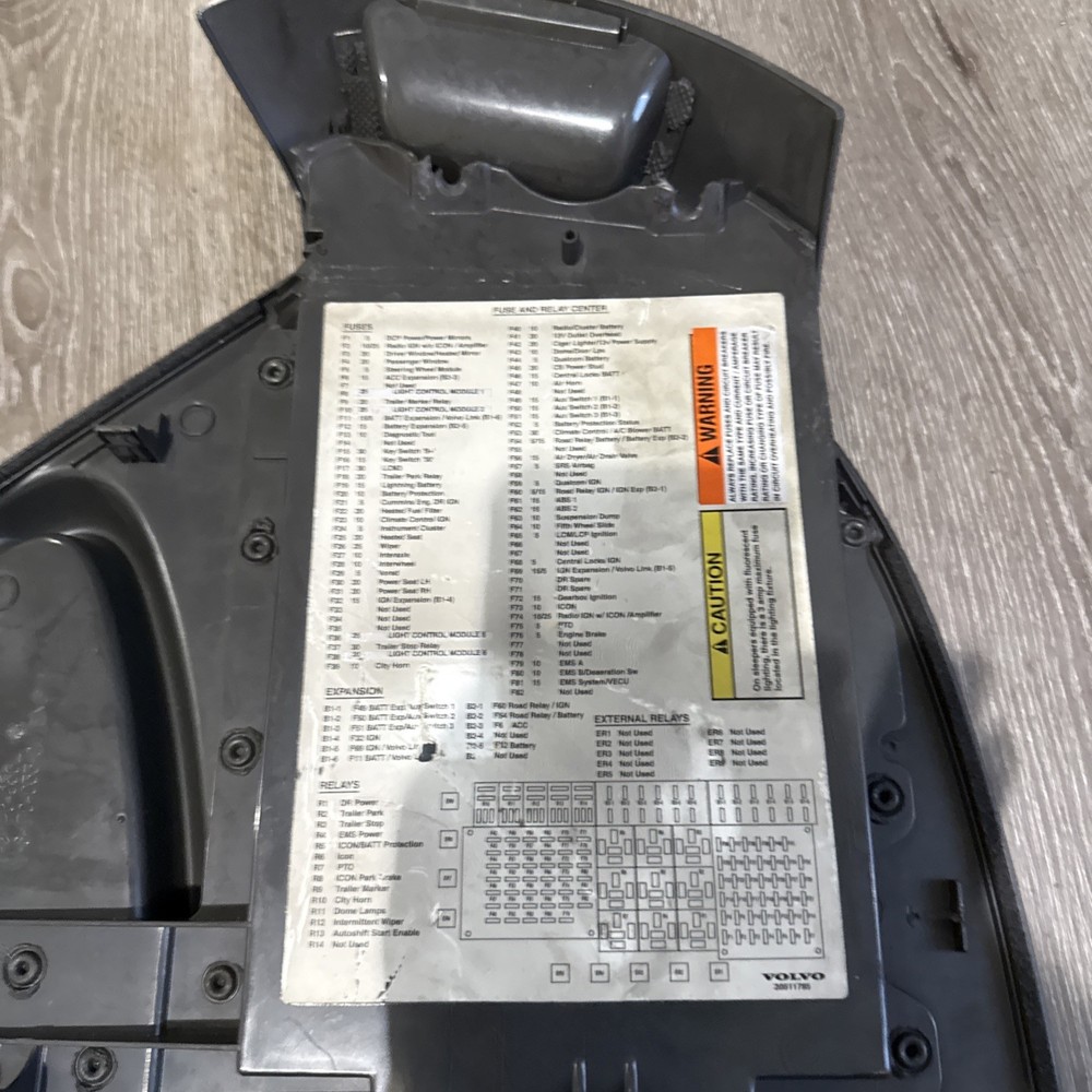 Volvo VNL Dash Panel | P/N: 20467433