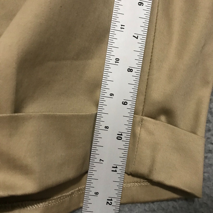 NYC Bermuda Shorts Women Size 2 Belted Cuffed Tan