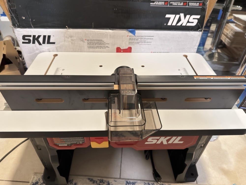 SKIL Portable Benchtop Router Table