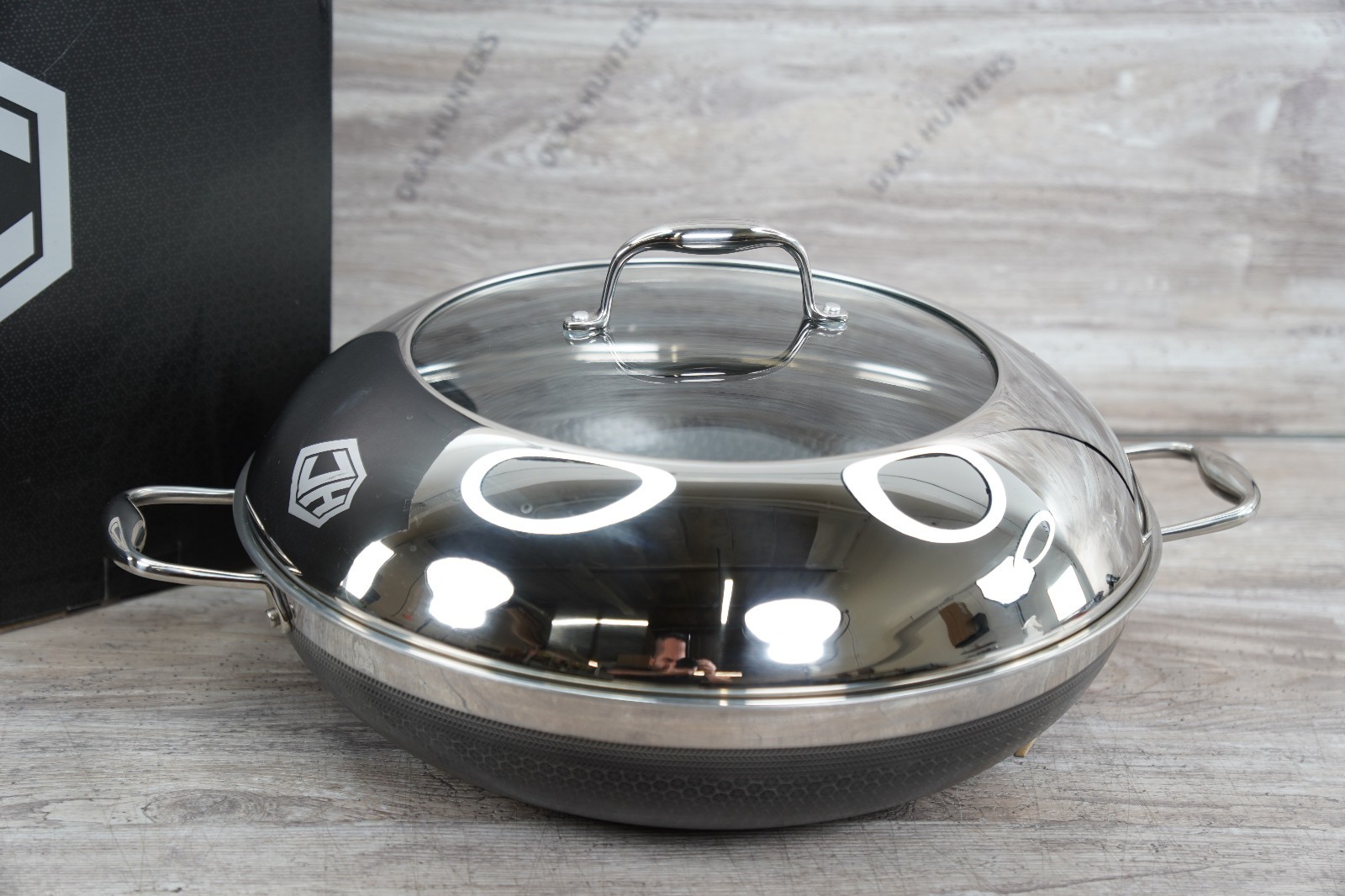 HexClad Hybrid Nonstick 14" Inch Wok W/ Stainless Steel Lid USED #7564