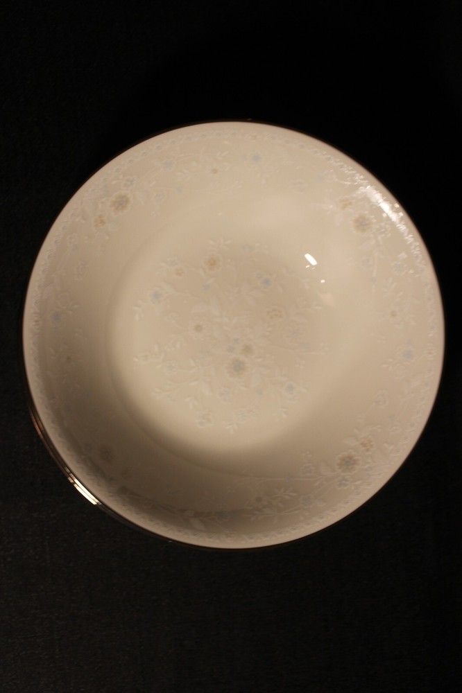 Beautiful Noritake Refinement Round Serving Bowl with Platinum Trim