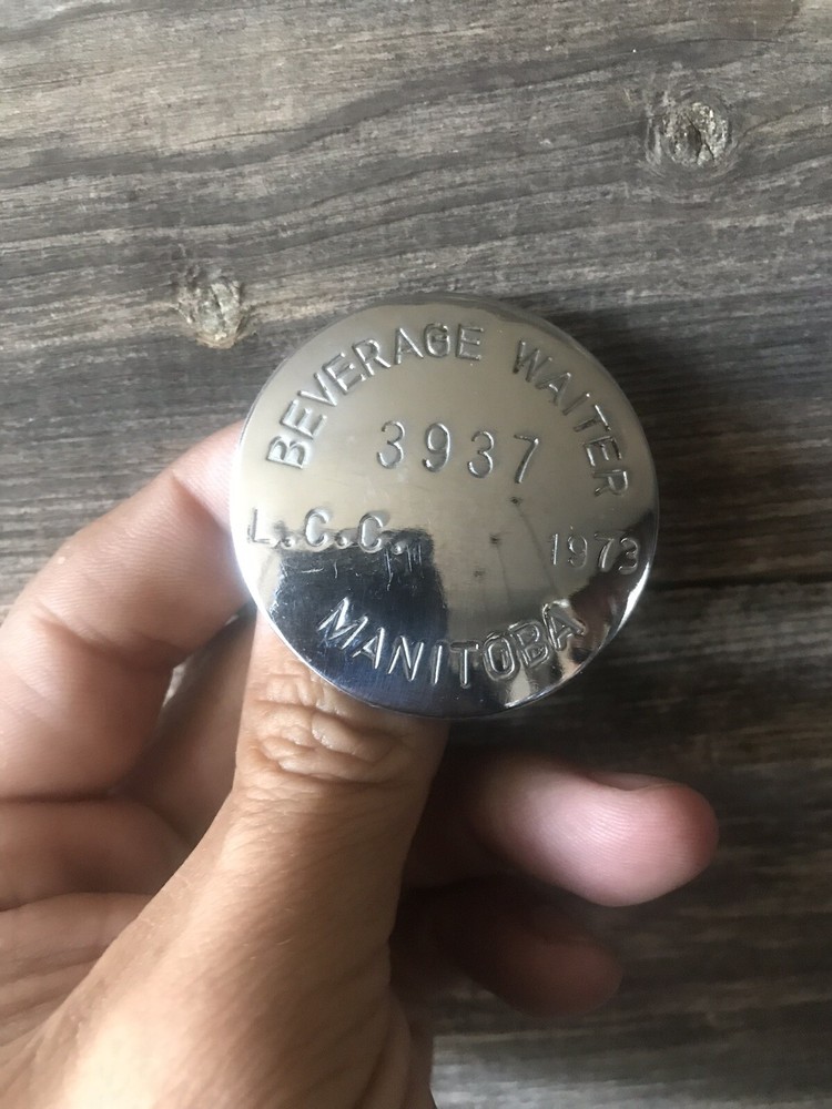 Vintage Beverage Waiter’s Manitoba Badge