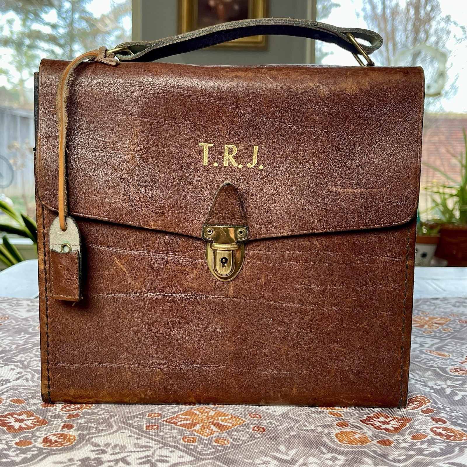 Vtg Bosca Travel Bar Set: Leather Case 2 Flasks Shot Glass Bottle Opener Stirrer