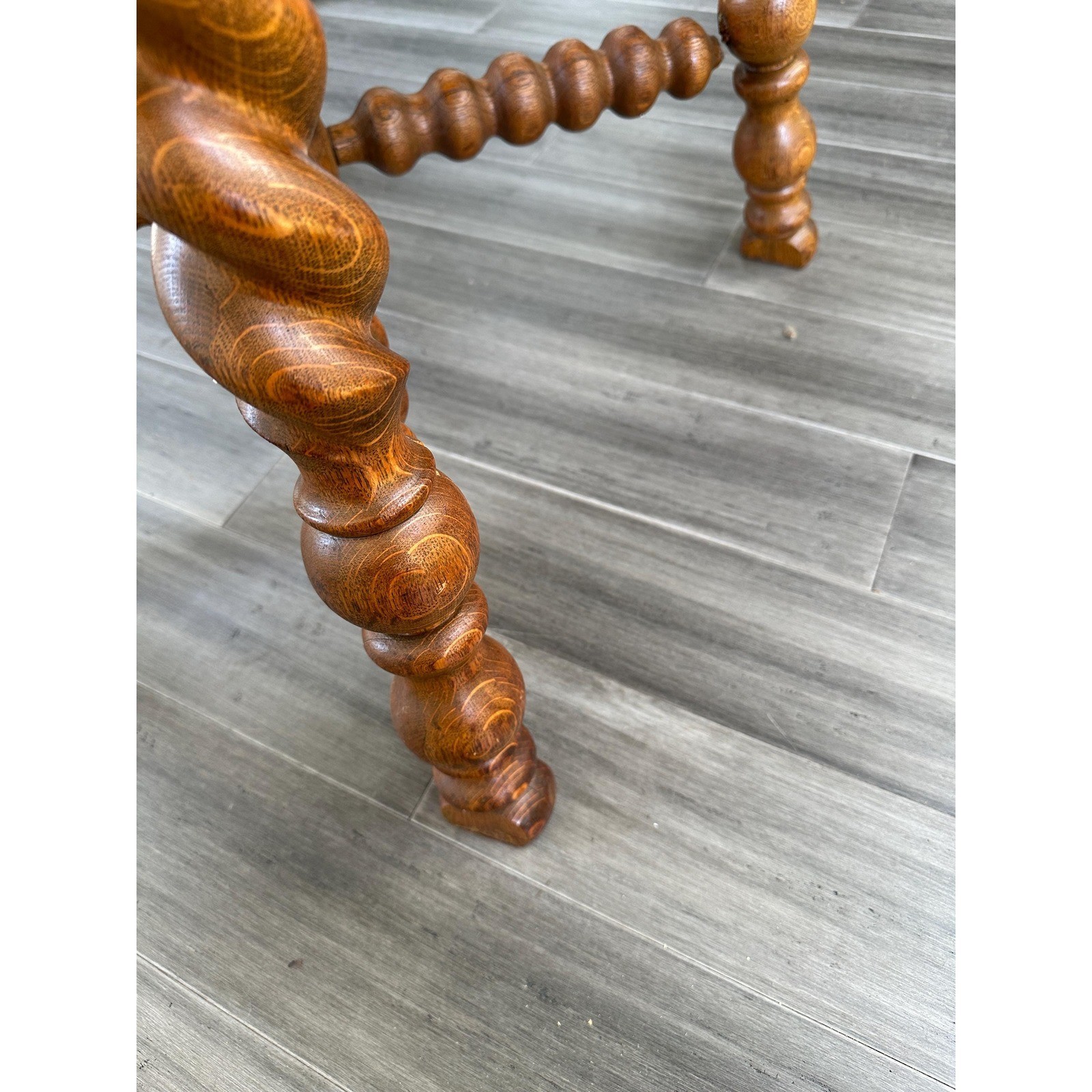 Vtg Oak Barley Twist Table Jacobean Revival Square End Table 29"x29" Solid Oak