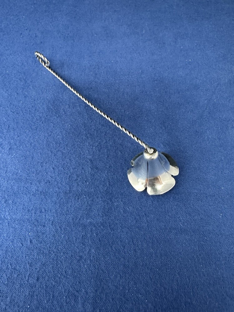 STERLING CANDLE SNUFFER