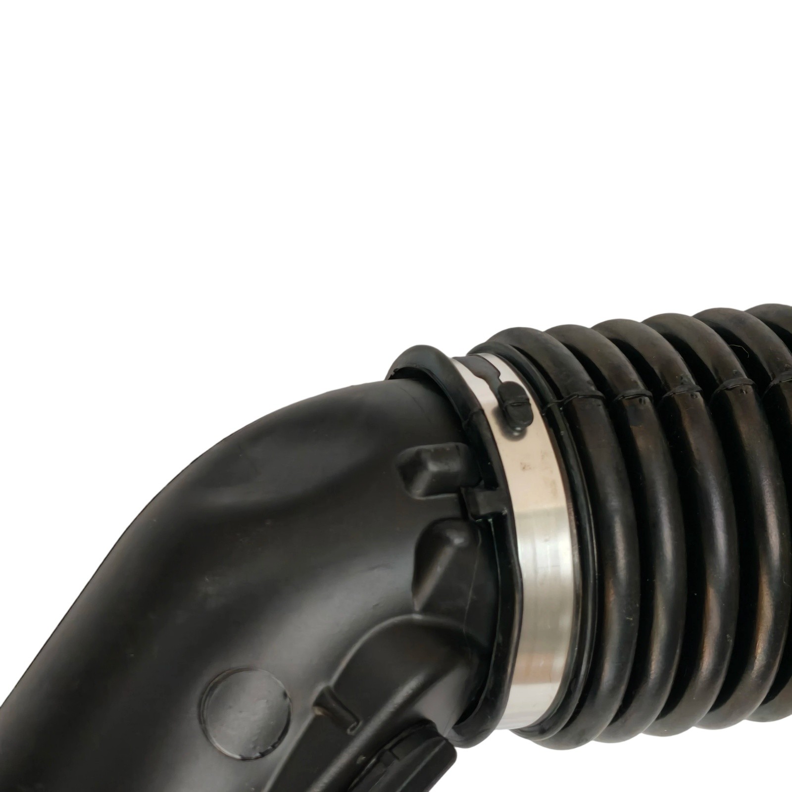 GV6Z-9B659-A Engine Air Intake Hose For 2017-2019 Lincoln MKC Ford Escape