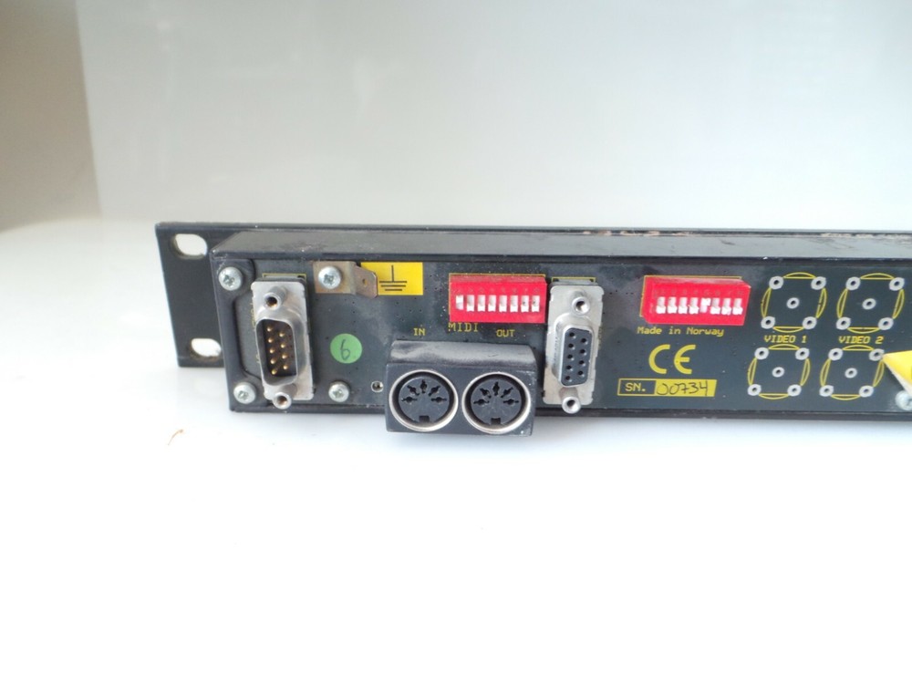 Network 16-ProS CP Vikink X Audio Video Router Control Panel