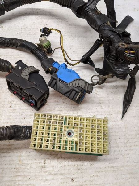 ION 2006 Engine Wire Harness 359437