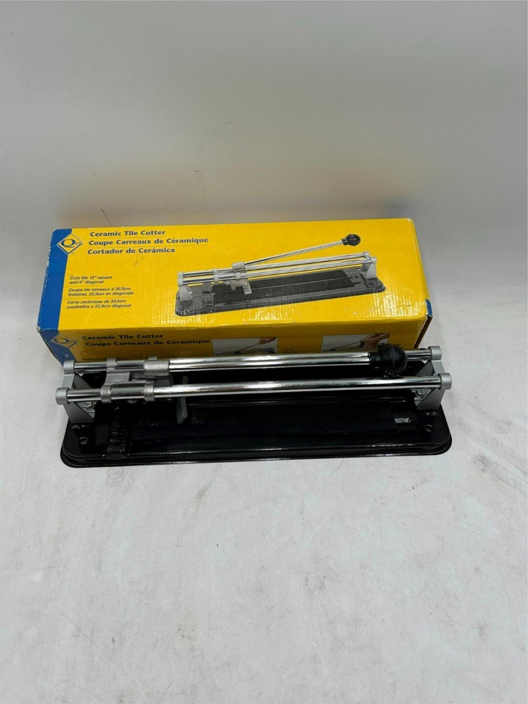 CERAMIC   TILE CUTTER