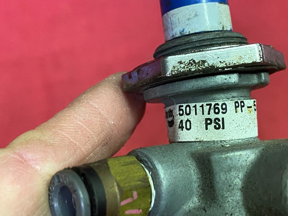 BENDIX SWITCH TRAILER HAND BRAKE ,VALVE, 5000769 , PRE TRIP BRAKE CHECK