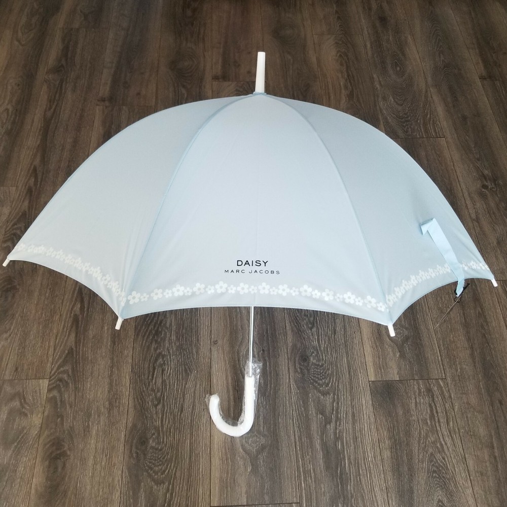 Marc Jacobs DAISY Umbrella Large Rain Daisy Parfums Sky Blue White Handle Spring