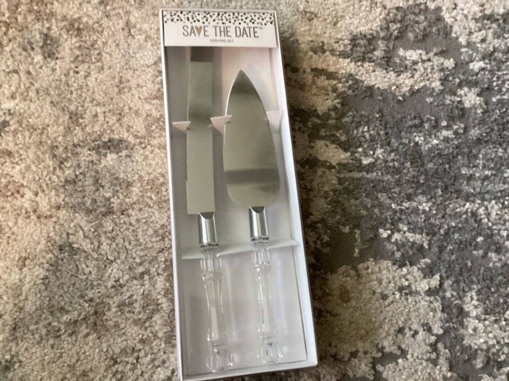 Silver Clear Cake knife Server Set Clear Handles (Save the Date )
