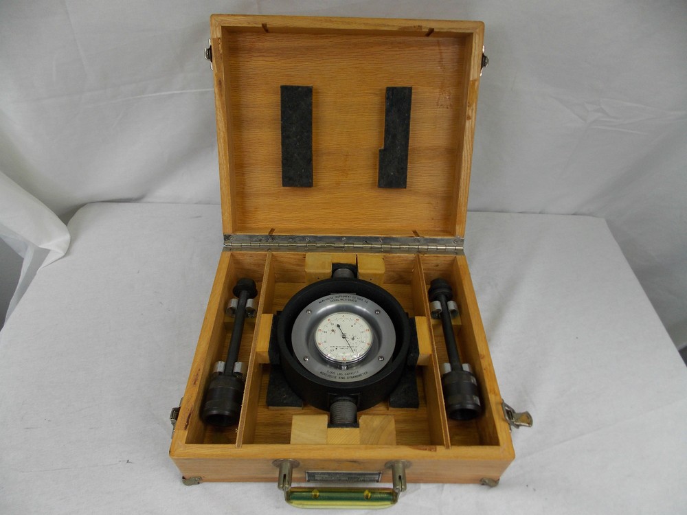 MOREHOUSE 5000 LB CAPACITY RING DYNAMOMETER CALIBRATOR