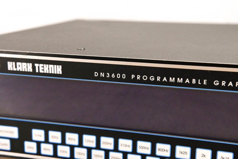 Klark Teknik DN3600 Programmable Graphic Equalizer CG01XTP