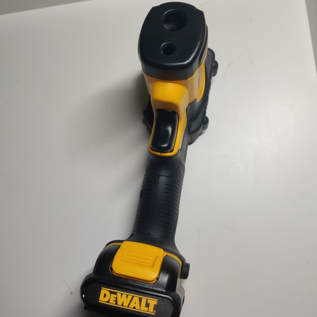 DeWalt DCT414S1 12V MAX Lithium-Ion Cordless Infrared Thermometer w/ Battery