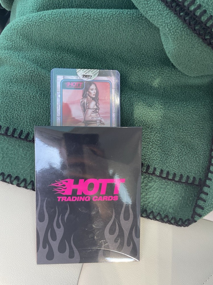 🔥Hott Trading Cards Sage Hunter Base Card 🔥