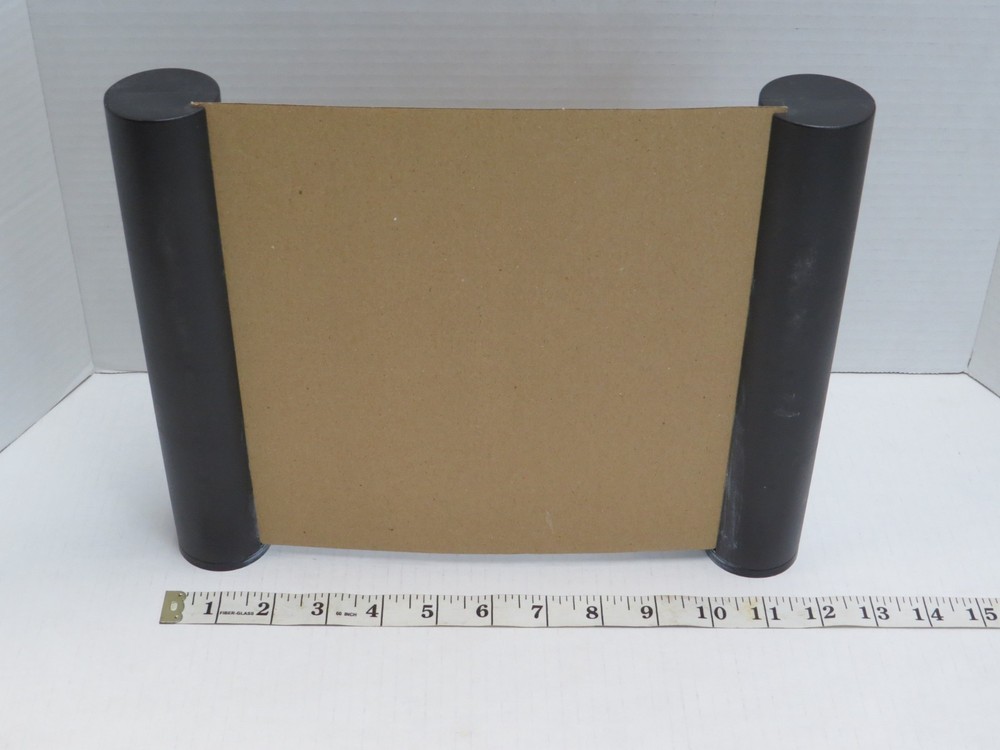 KISS LOVE GUN ALBUM STAGE FROM MCFARLANE BOX SET