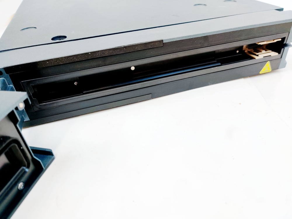 Waters Acquity UPLC Column Heater 186015042 for Sample Manager System