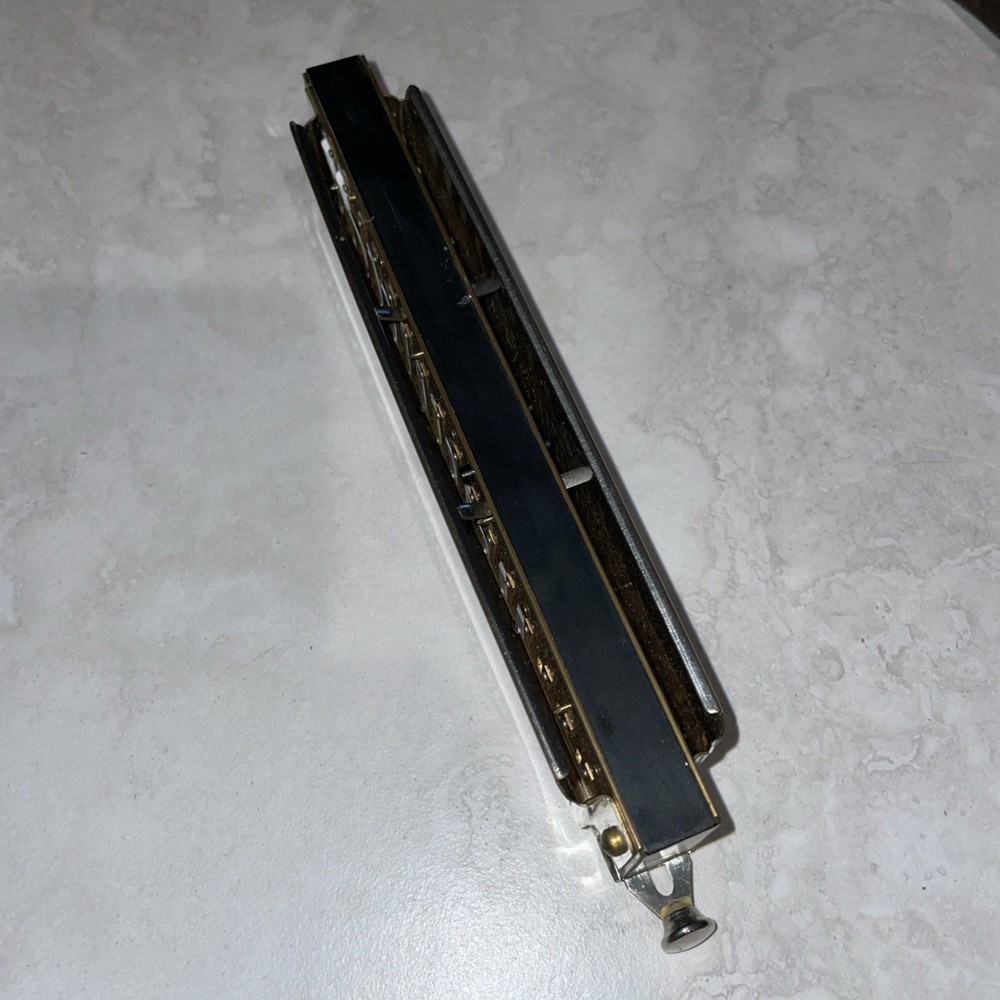 Vintage HOHNER 64 CHROMONICA MODEL 280 HARMONICA C WITH CASE
