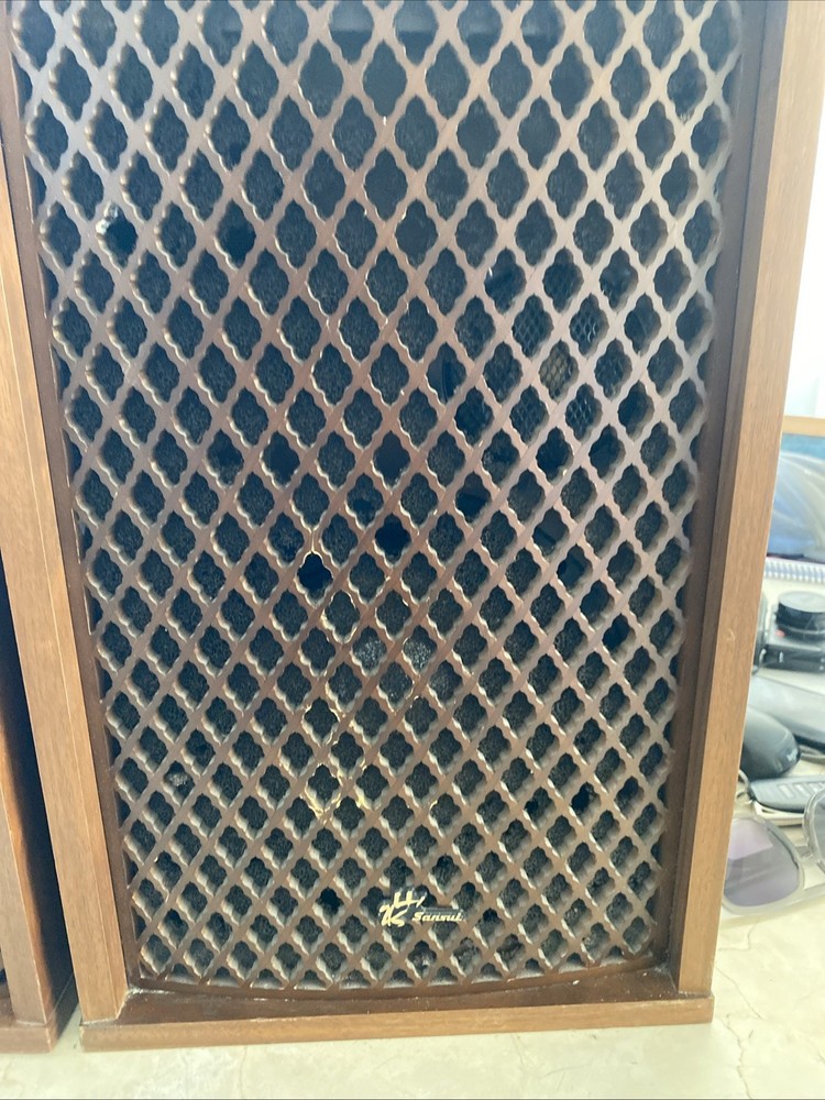 Sansui SP-35 35w Speakers Pair- UNTESTED!!