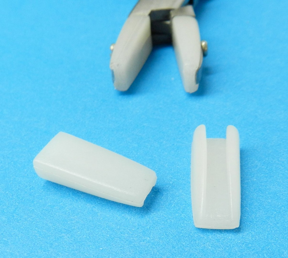 Nylon Tips Flat Replacement Jaws for Flat Nose Pliers Plastic Jaw Set Inserts