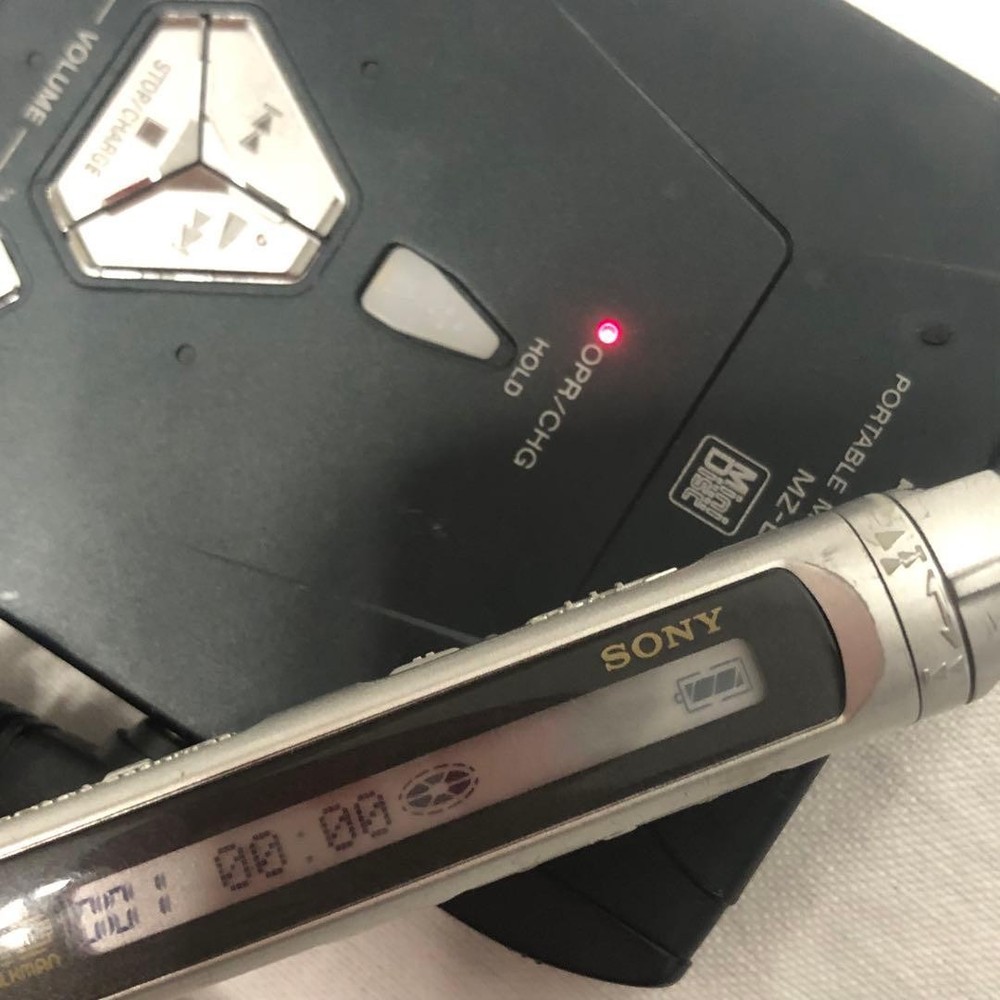 Sony MD Walkman MZ-E33 Battery Powered Operation Confirmed