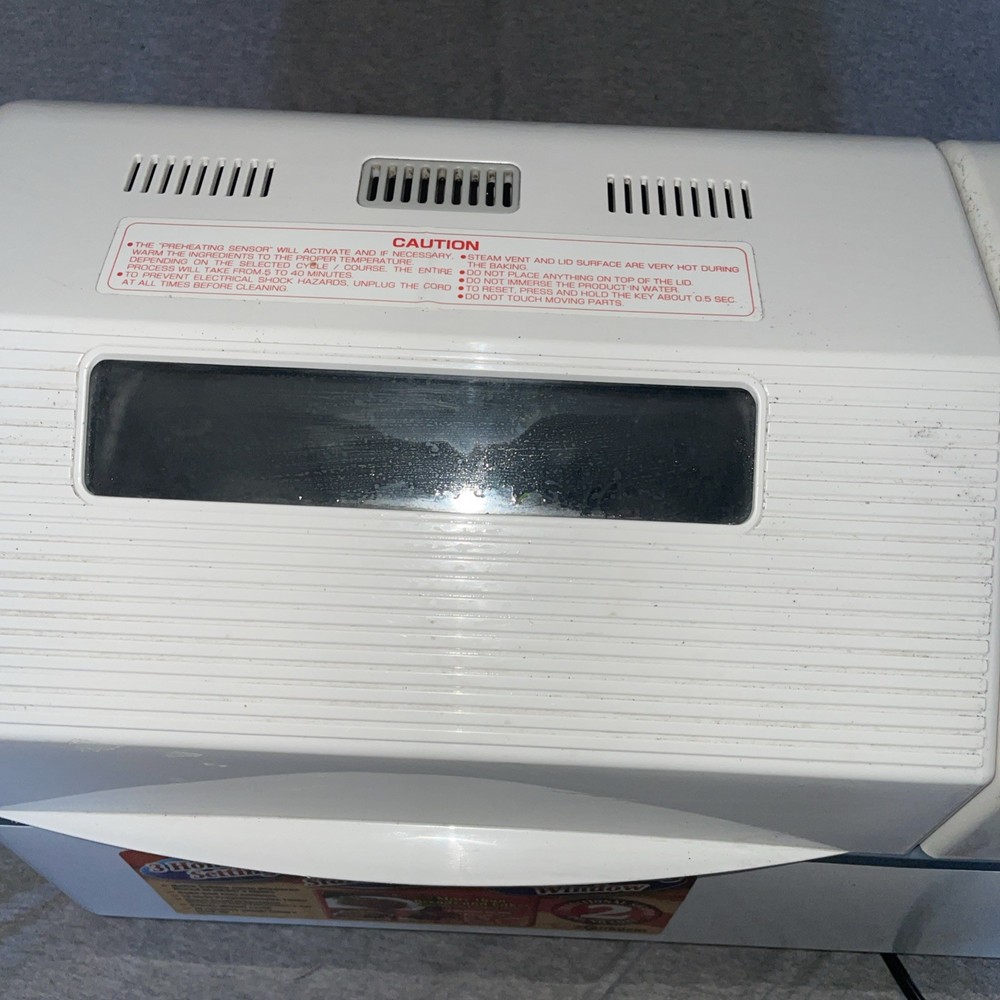 Zojirushi BBCC-X20 Home Bakery Supreme Bread Maker Machine 2lb Double Paddle