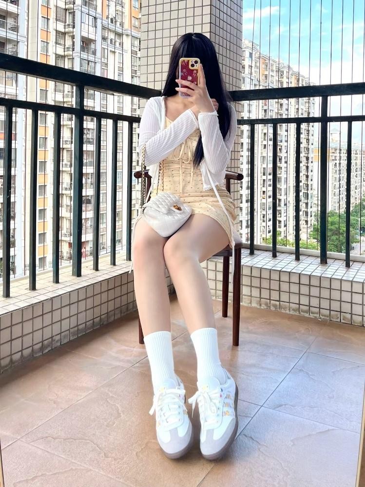 Juice x Adidas Originals SAMBA OG Low Top Skateboard Shoes Unisex White - HQ5155