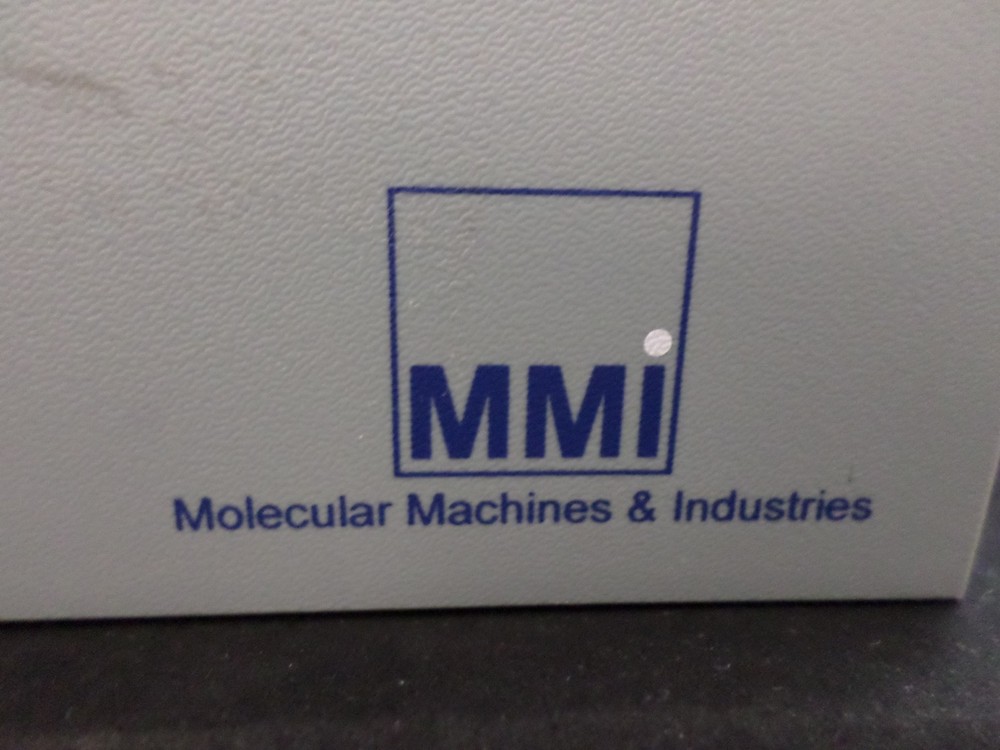 Molecular Machines & Industies MMI Cellcut Plus Laser Microdissection System Box