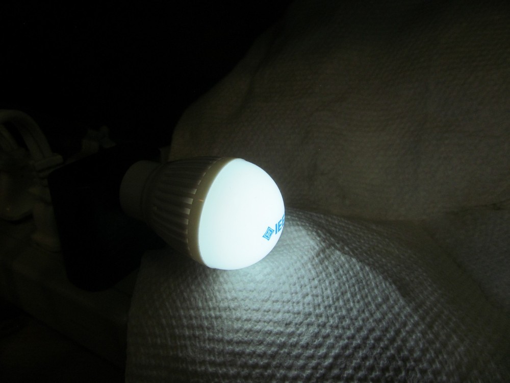 RARE IEEE ADVERTISING USB LED LIGHT