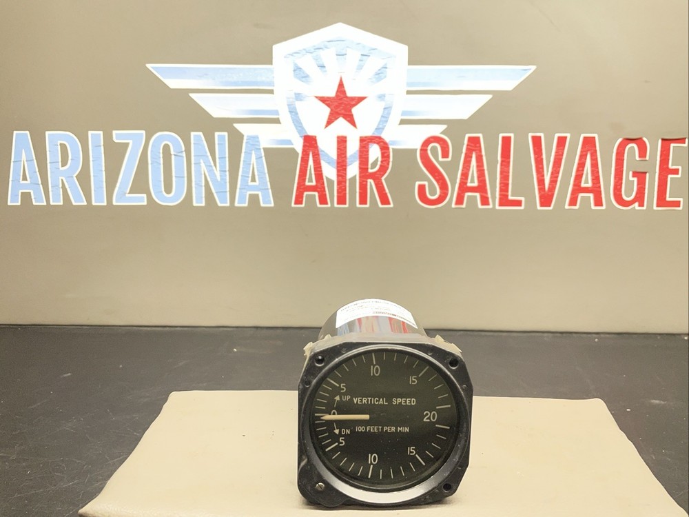 Wultrad, Inc. Vertical Speed Indicator M/N: VS12FM-3
