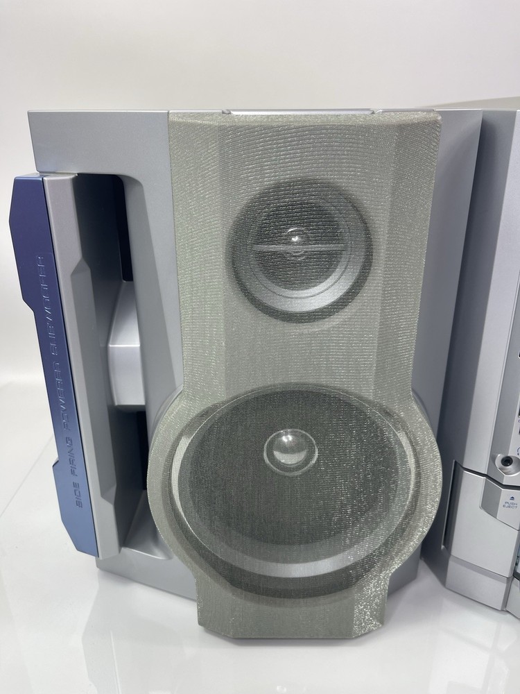 Sharp CD-BA3100 200W 6-Disc CD Changer Mini System