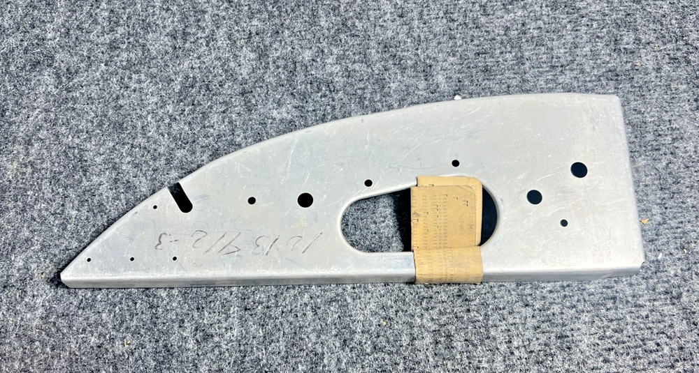1213412-3 Cessna Bulkhead
