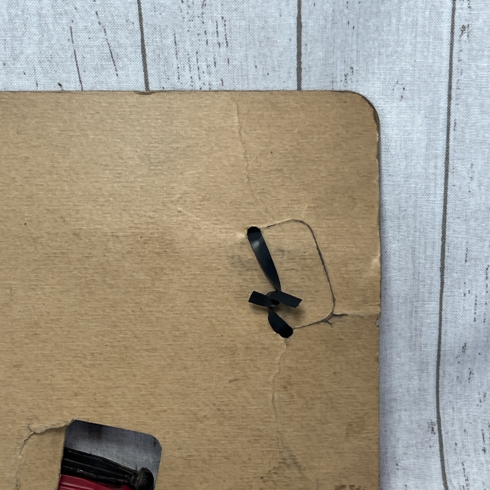 Vtg Wyandotte Toys USA Hard Plastic Red Toy Dart Gun, Darts And Packaging READ