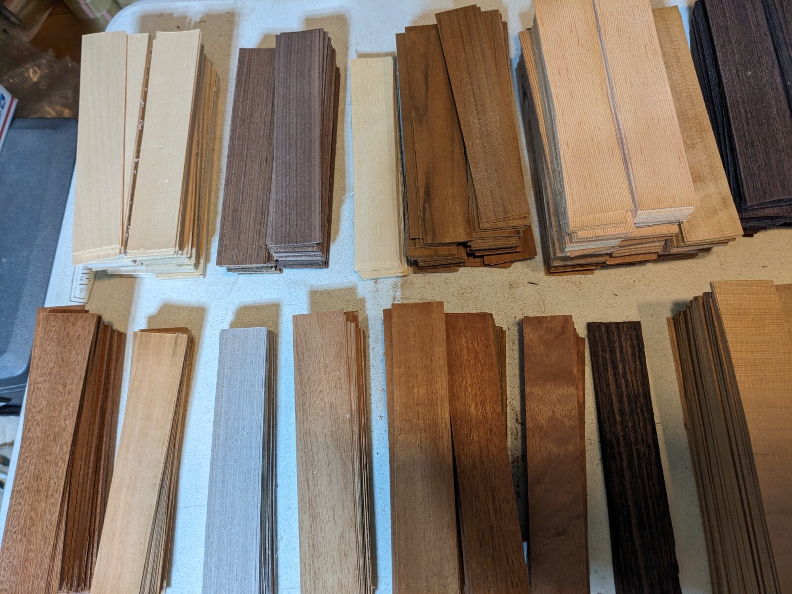 Fingerboard skateboard veneer approx 225pcs 8" x 1.5" approx.2/5 crosscut   IC10