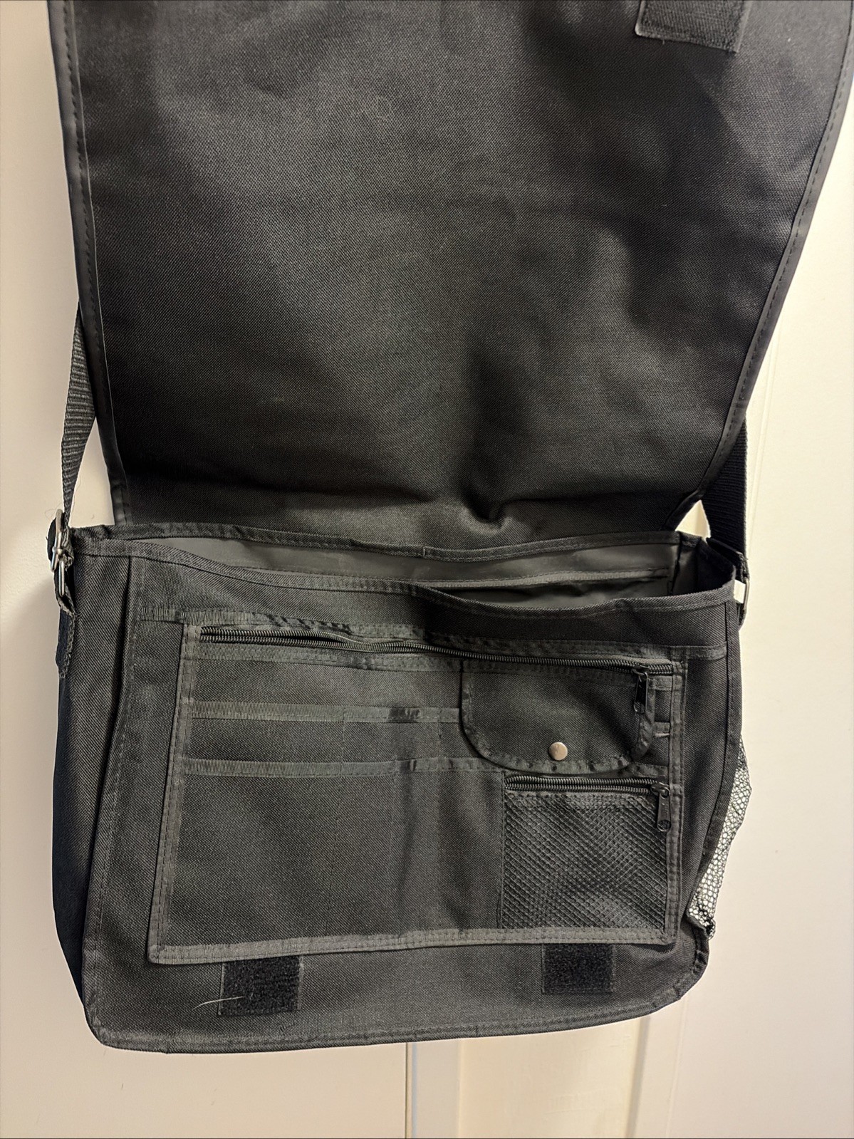 Disney Pixar Wall-E Messenger Bag Black Promo Employee Crew Gift