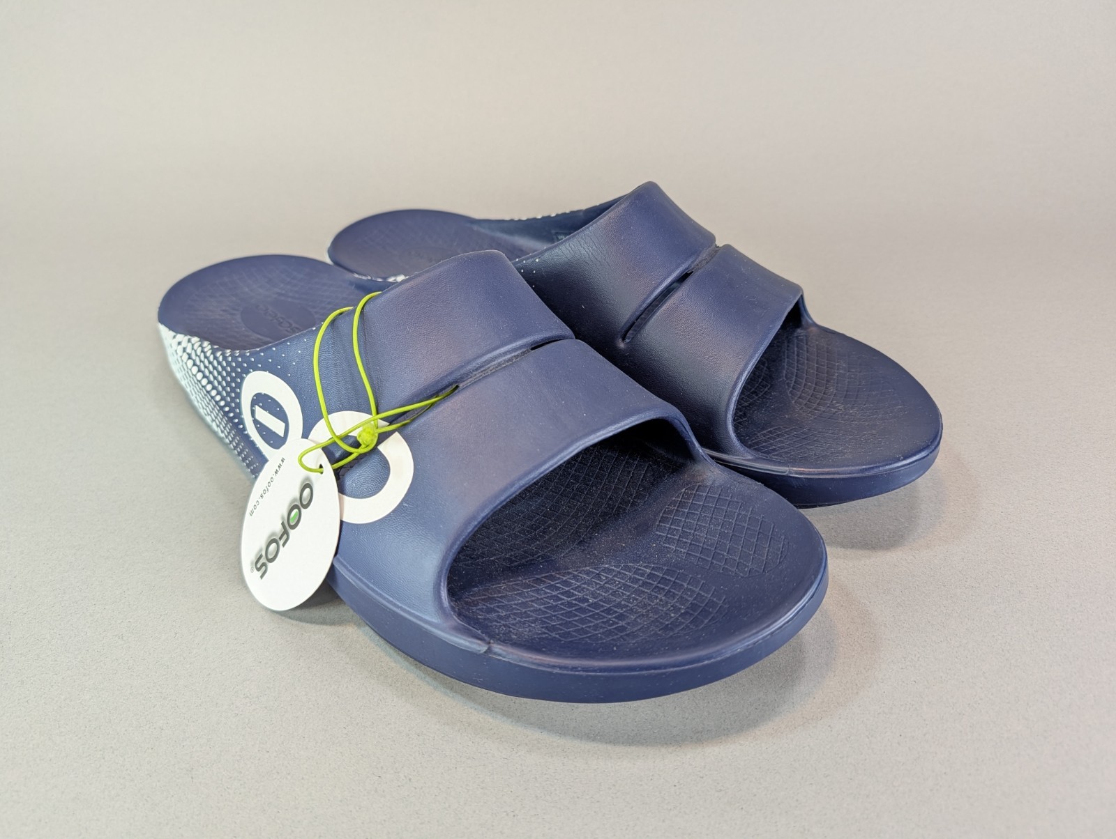 OOFOS Mens Size 14 OOAHH Sport Recovery Slide Sandals Matrix Navy Blue
