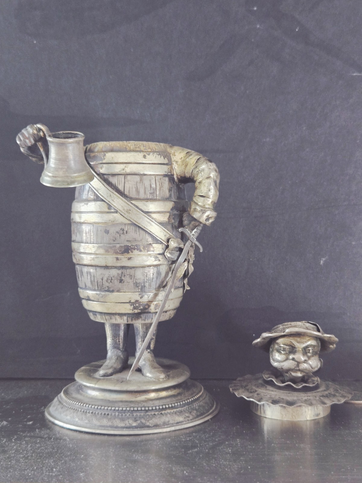 ANTIQUE HANAU GERMAN STERLING SILVER  CUP TANKARD  BEER STEIN DRUNK MAN FIGURE