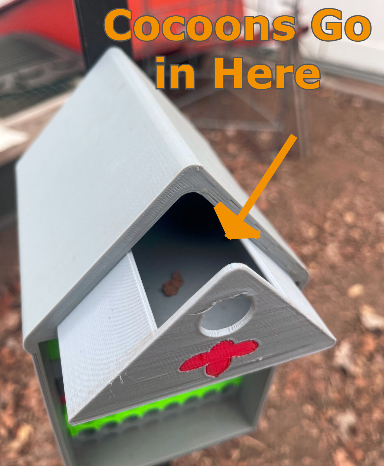 Native Bee House/Hotel