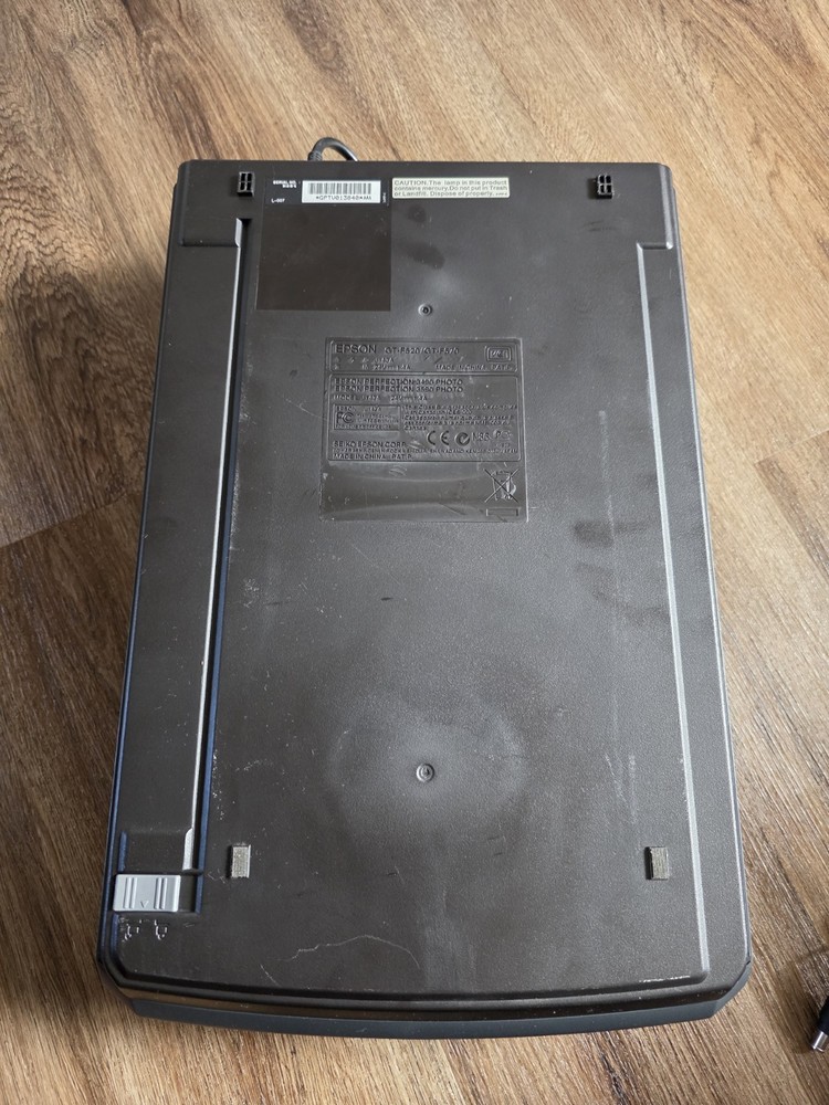 Epson Perfection 3590 Photo Flatbed Scanner Powers On Untested USB