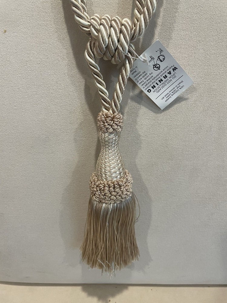 Medium Single Drapery Tassel Tieback Ivory Beige