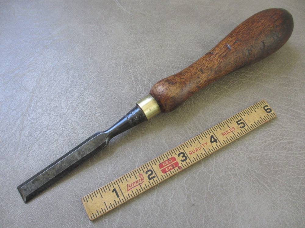 Vintage Wards Master 1/2" Woodworking Bevel Edge Socket Chisel