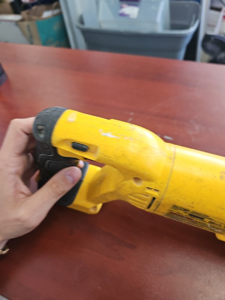 Dewalt Reciprocrating Saw (Model: DCS381)