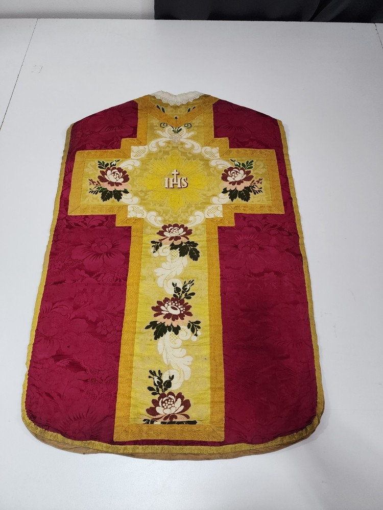 Antique Fiddleback Chasuble