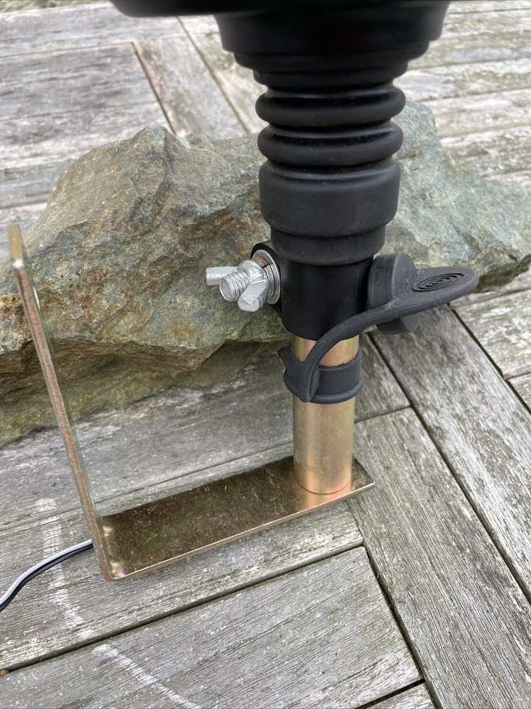 LED Beacon Flexible Pole Green Rotating 12/24V + Mounting Bracket