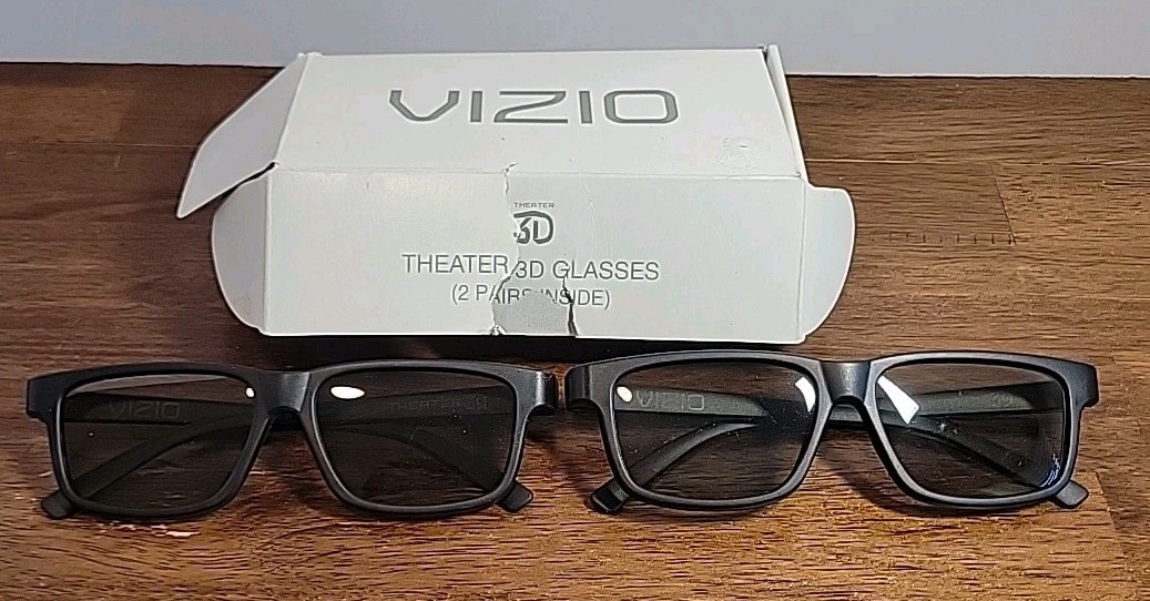 VIZIO Theater 3D Glasses 2 Pair with box